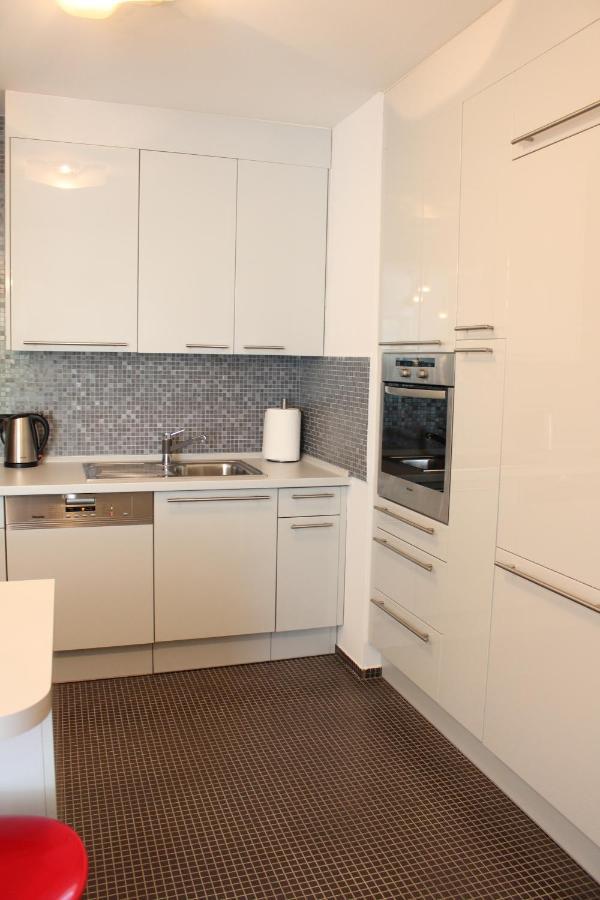 Modern Apartment In The Centre Rijeka Exterior photo